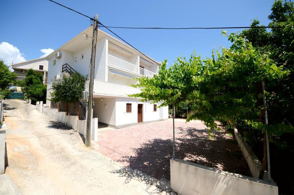 Apartments Vinka تروغير المظهر الخارجي الصورة